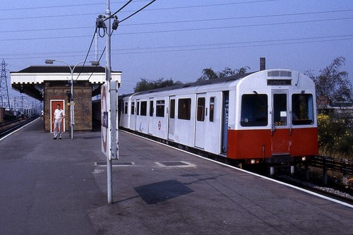 London underground 1978 stock - underground,