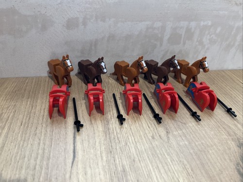Lego lion knights horses and - lion,