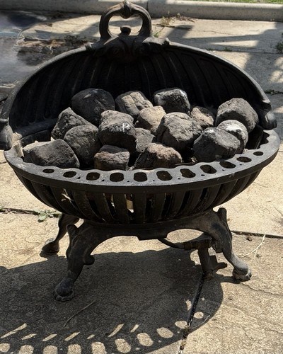 Vintage cast iron - cast,