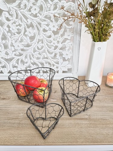 Grey heart shaped wire baskets - grey,