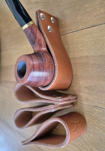 Pipe stand