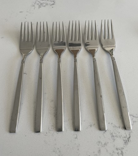 Oneida stainless flatware - 6,