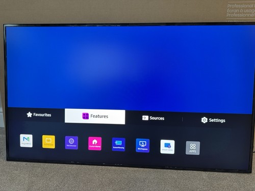 Samsung qm55c 4k - 55”, display