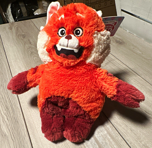 Disney pixar turning red - red, panda