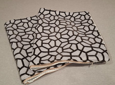 SET OF 2 DFS GEOMETRIC BLACK