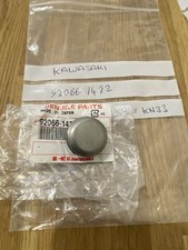 Kawasaki cylinder head end cap