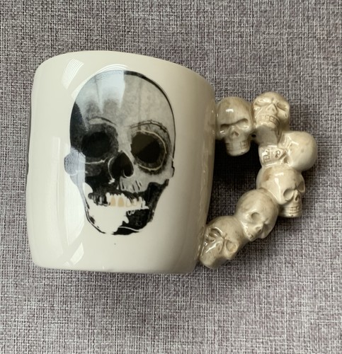 Ceramic skull mug with stacked - with,