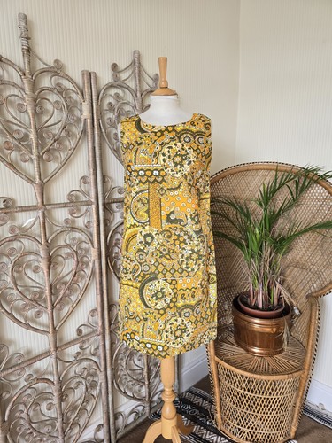 Vintage floral cotton