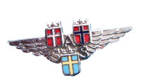 SAS Scandinavian Airlines System Stockholm vintage enamel pin badge by SQUIRE