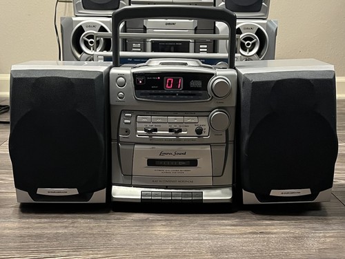 Y2k 2002 portable player - y2k,