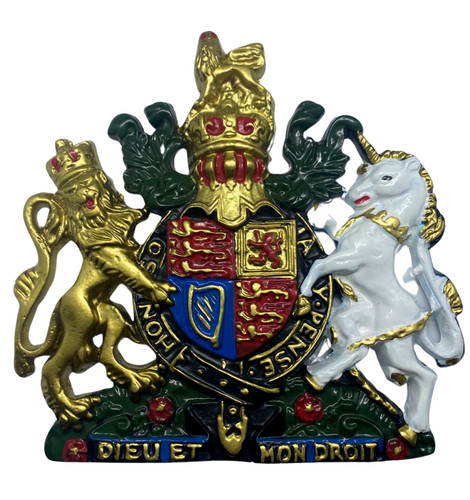 Royal coat arms painted - of,