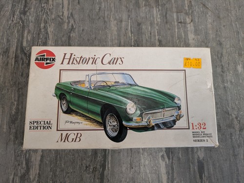 1960 vintage airfix mgb - 1/32,