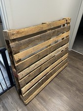 FREE Wooden Pallets Collection