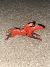 RED Escalado Lead Horses