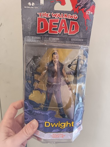 The walking dead dwight - walking,