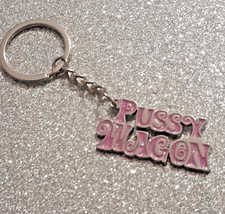 Movie Tarantino Kill Bill Pussy Wagon Sparkle Glitter PINK Logo Alloy Key Ring