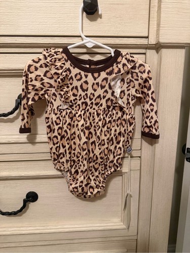 Leopard ruffle long sleeve - leopard,