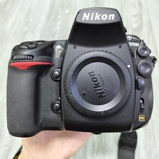 Nikon D700 12.1MP Digital SLR