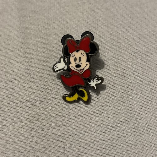 Minnie mouse cuties - cuties, badge