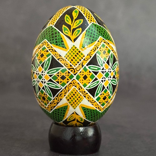 Real ukrainian pysanky chicken - real, pysanky.chicken
