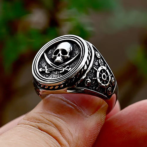 Gothic pirate skull ring - skull, for