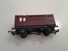 OO Gauge Triang R123 BR Maroon