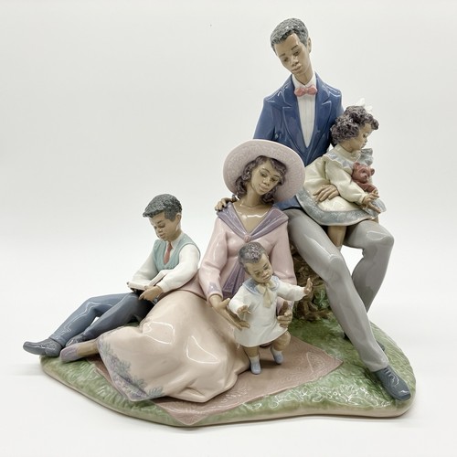 Lladro 1806 family love - of,