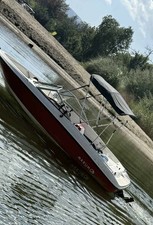 2007 Maxum Speed Boat bow rider 18 foot  3.0 Mercruiser Inboard With Trailer