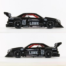 Liberty Walk Nissan Skyline