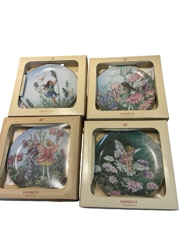 Collectable frairy plates - 4,