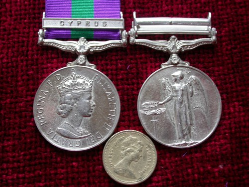 Replica copy qeii campaign - replica,