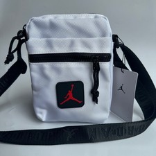 NIKE Unisex Crossbody Bag: AIR