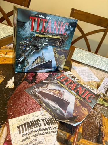 Murder the titanic mystery - on,