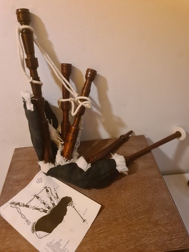 Bagpipes caledonia - 'bagpipes, of