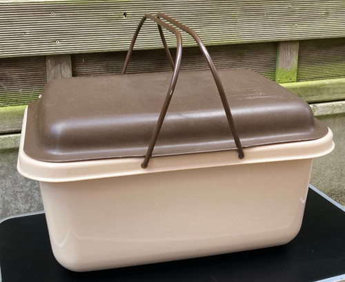 Curver vintage sewing box - curver,