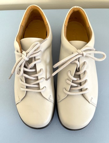 New hotter dew leather - hotter, ii