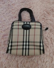 Small Vintage Burberry Nova