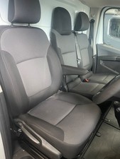 TRAFIC SPORT 02 - 24 SEATS