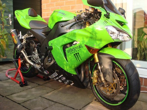 Kawasaki zx10r 2004 2005 crash - 2005,