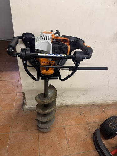Stihl 131 petrol - petrol, earth