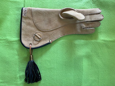 Falconry Glove  The Yarak  by
