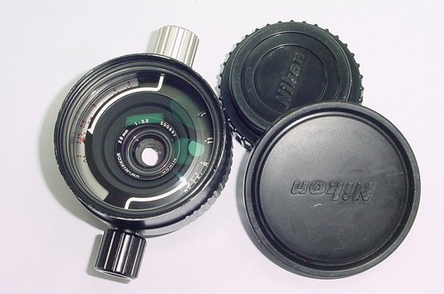 Nikon 28mm uw nikkor - f/3.5, uw-nikkor