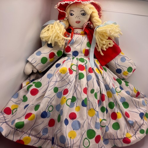 Topsy turvy little red - topsy, riding