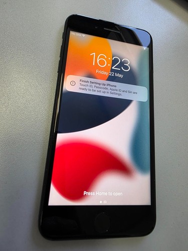 Iphone plus 32gb unlocked - 7,