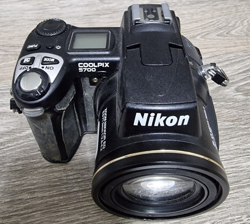 Nikon coolpix 5700 no - nikon,
