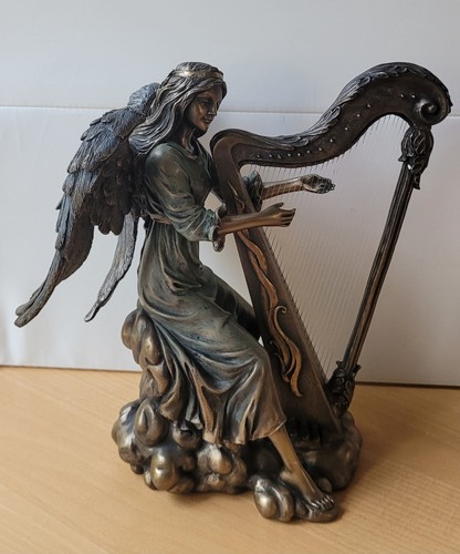 Veronese bronze figurines - bronze,