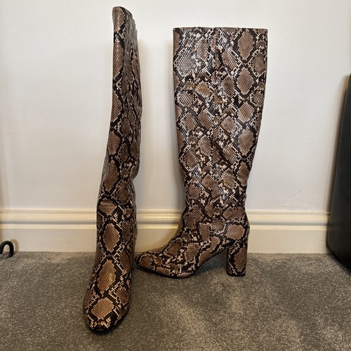 New very mock snakeskin knee - new,