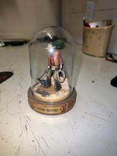 JOHN WAYNE w/Glass Dome Hand-Painted Sculpture LIMITED EDITION Sculpt no CP07175