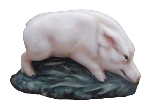 Rare royal doulton piglet - royal,