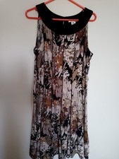 Sandra Darren Fit & Flare Dress in Brown & Black, Size 12, Knee Length